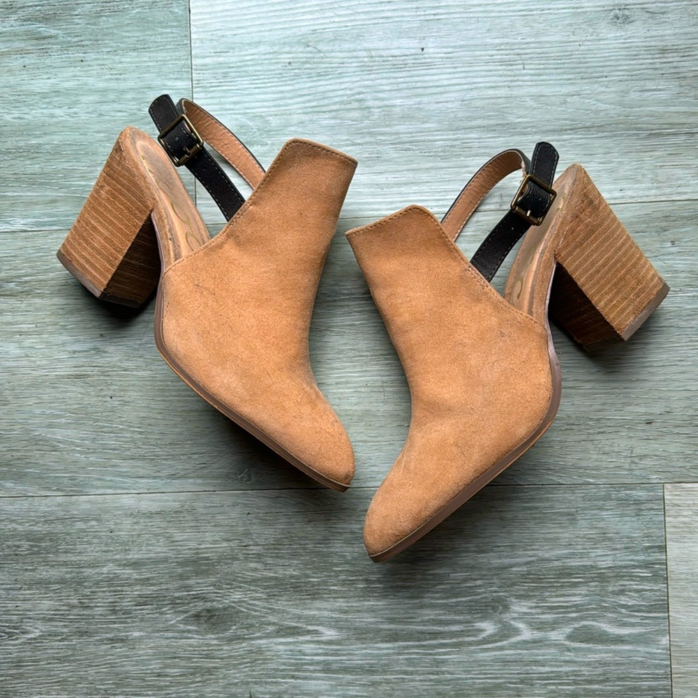 Vici Tan Booties W/ Ankle Straps Size 10
